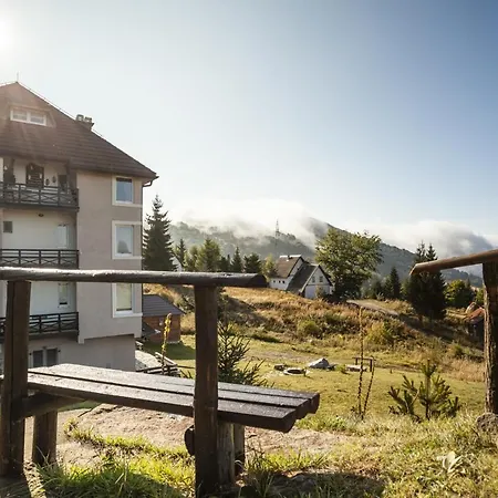 아파트 Srna Double 카파오닉